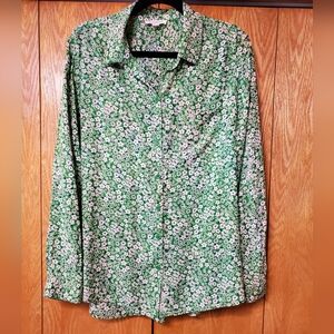 🍁 3/$30 beachlunchlounge Green Floral Women's Shirt